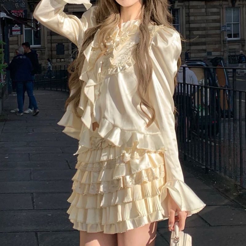 拉拉家2025冬季新款宫廷风蝴蝶结钉珠花边衬衫上衣女GFC25882-1