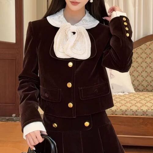 2025冬季新款老钱风千金蝴蝶领丝绒短款加厚外套GFC251020