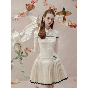 越南小众设计师秋冬甜美温柔气质收腰长袖百褶连衣裙GSEN68084