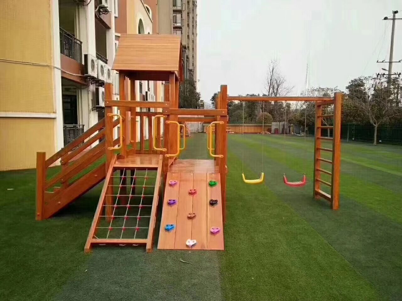 木质小博士组合秋千滑梯游乐设施