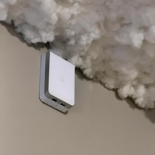 适用Ubiquiti UniFi UAP AC IW墙面支架收纳架壁挂底座挂墙托架