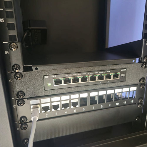 Netgear GS308E GS308EP GS108 10英寸19英寸模块化机架安装支架