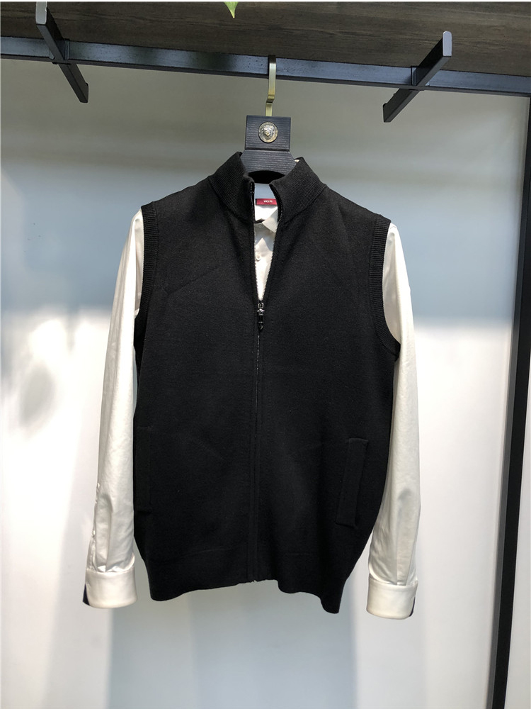 黑色立领拉链羊毛针织衫量少回馈