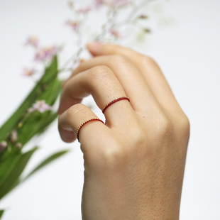 黄金18K金极细王冠戒指 本命年戒指蜡线红绳美国包金14K金珠戒指