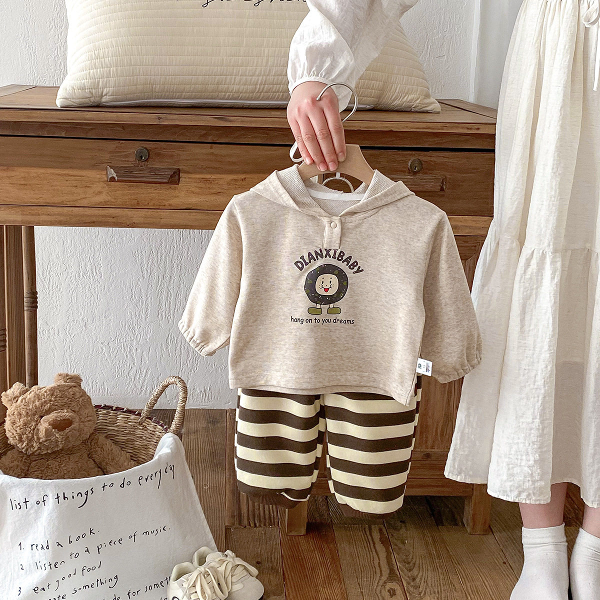 男童卫衣套装春装2025新款婴童宝宝洋气卡通连帽套装两件套春秋潮