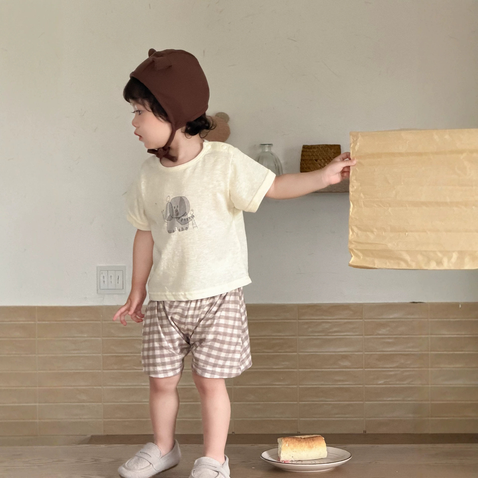 儿童夏季短袖T恤薄款韩版童装2026新款宝宝格子短裤男童夏款套装