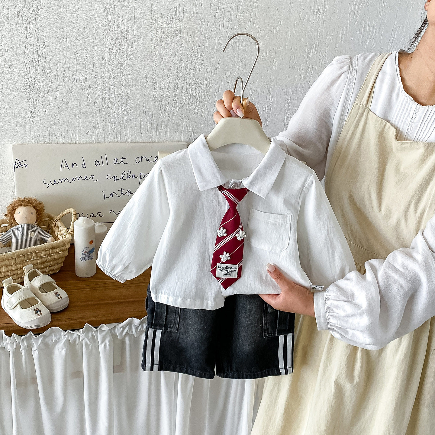 婴幼儿韩系领带简约衬衣男宝秋季新款测拉条阔腿牛仔裤两件套