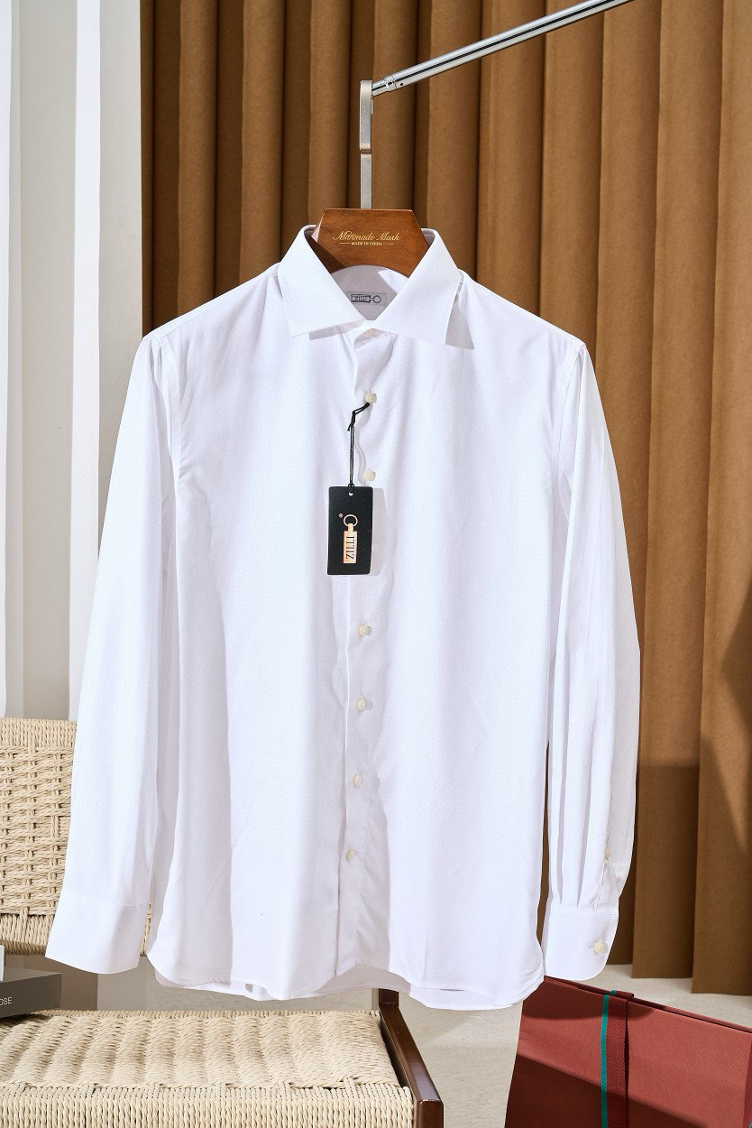 zilli 2024年早秋新品简约而不简单的经典色织斜纹理白色男士衬衫