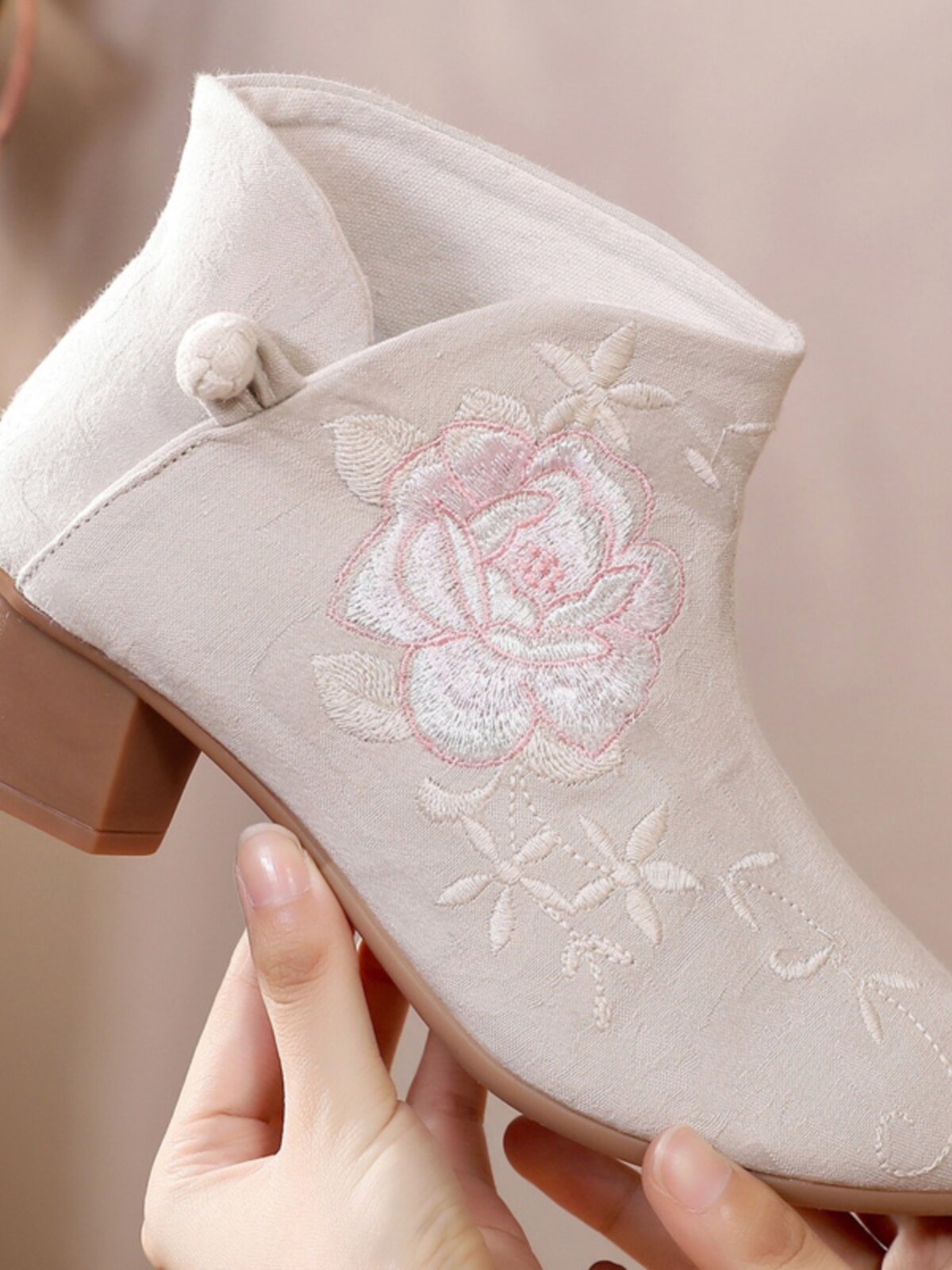 ZEN BOOTS CHEONGSAM MID-HEEL BOOTS WOMENS OLD BEIJING CLOTH SHOES ETHNIC STYLE HANFU RETRO EMBROIDERED HIGH-HEELED ZEN SHOES