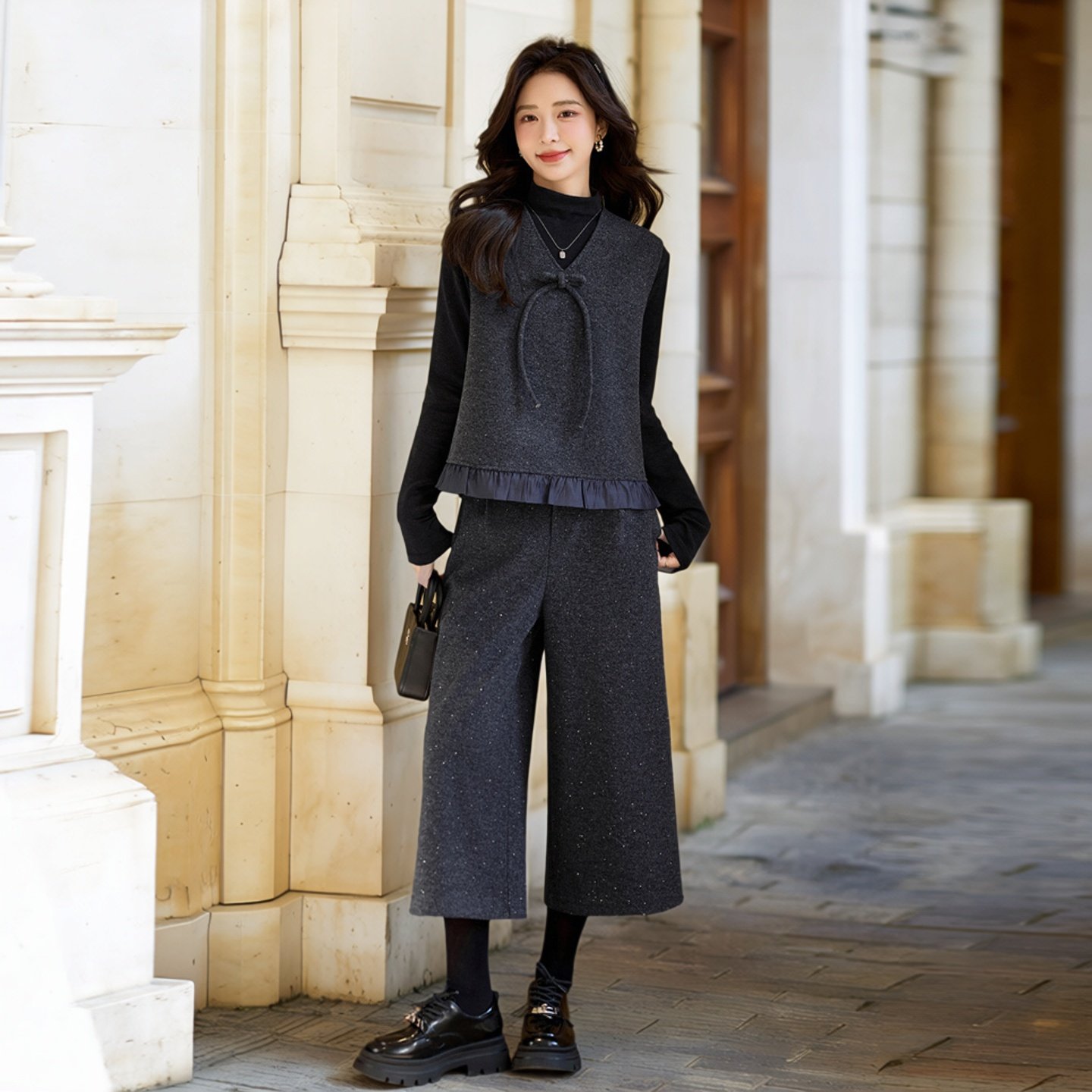 小香风套装女2026春季新款打底衫烫钻蝴蝶结毛呢马甲八分裤三件套,女装/女士精品,时尚套装,淘宝优惠券,粉丝福利购,淘宝优惠卷