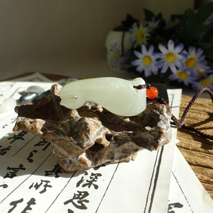 和田玉白玉籽料马首马到功成挂件吊坠玉坠高青白玉纯手工玉有真情