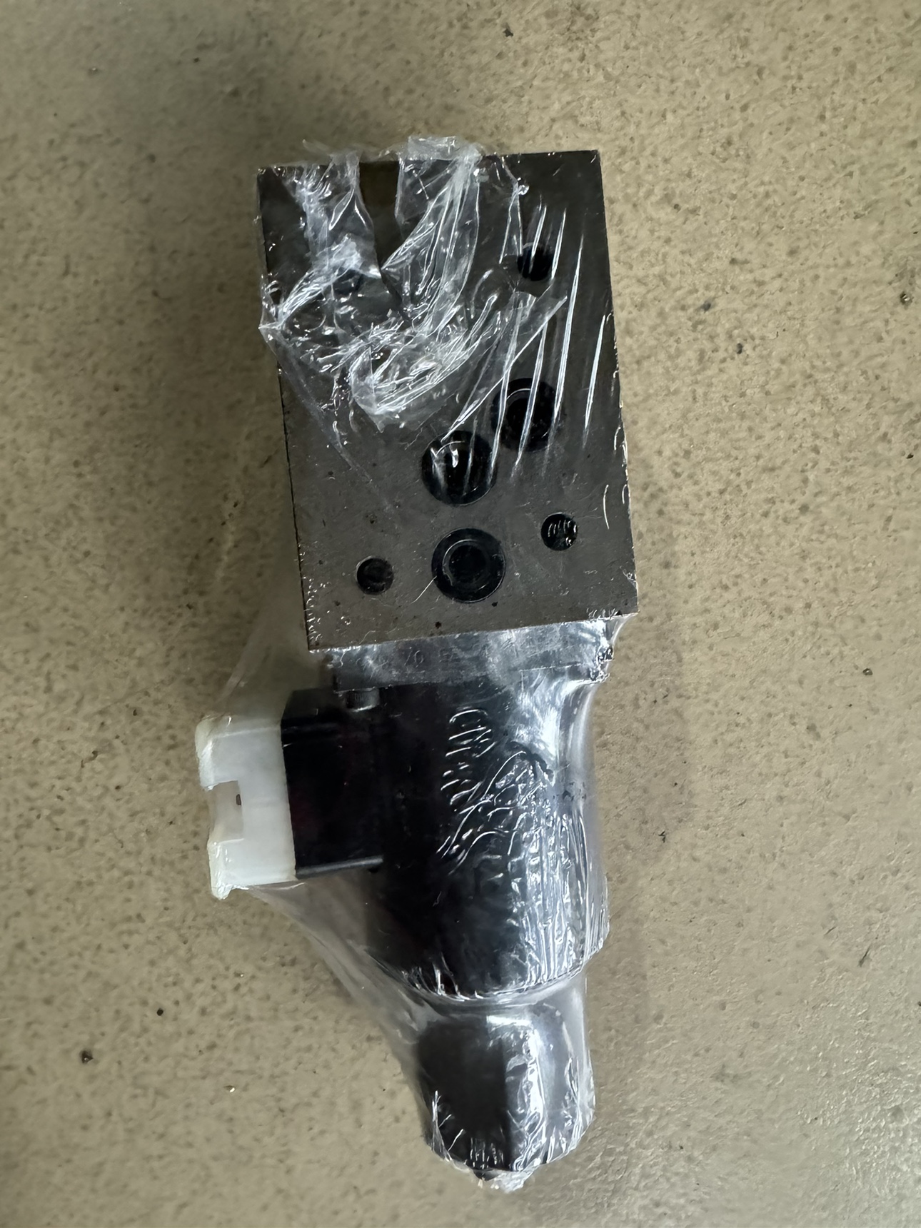 压力阀变量柱塞泵液压阀