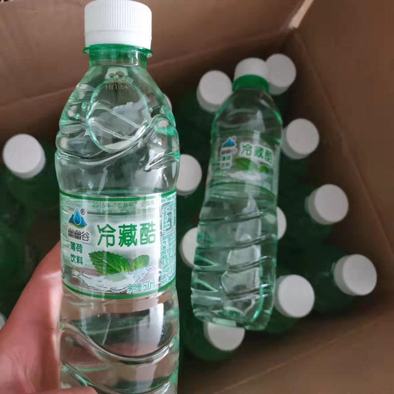 云南冷藏酷薄荷水500ml 24瓶装 包邮 饮用水夏季清凉解渴消暑饮料在类目 咖啡/麦片/冲饮, 饮料, 矿泉水/纯净水中 - 来自Buy2taobao.com提供专业的淘宝代购服务
