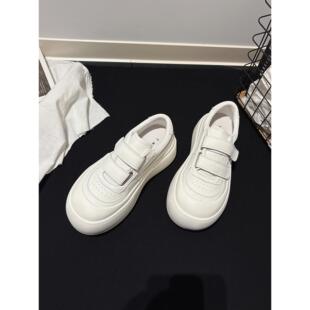 6CM~巨轻厚底真皮魔术贴小白鞋女娃娃头休闲板鞋配堆堆袜女鞋