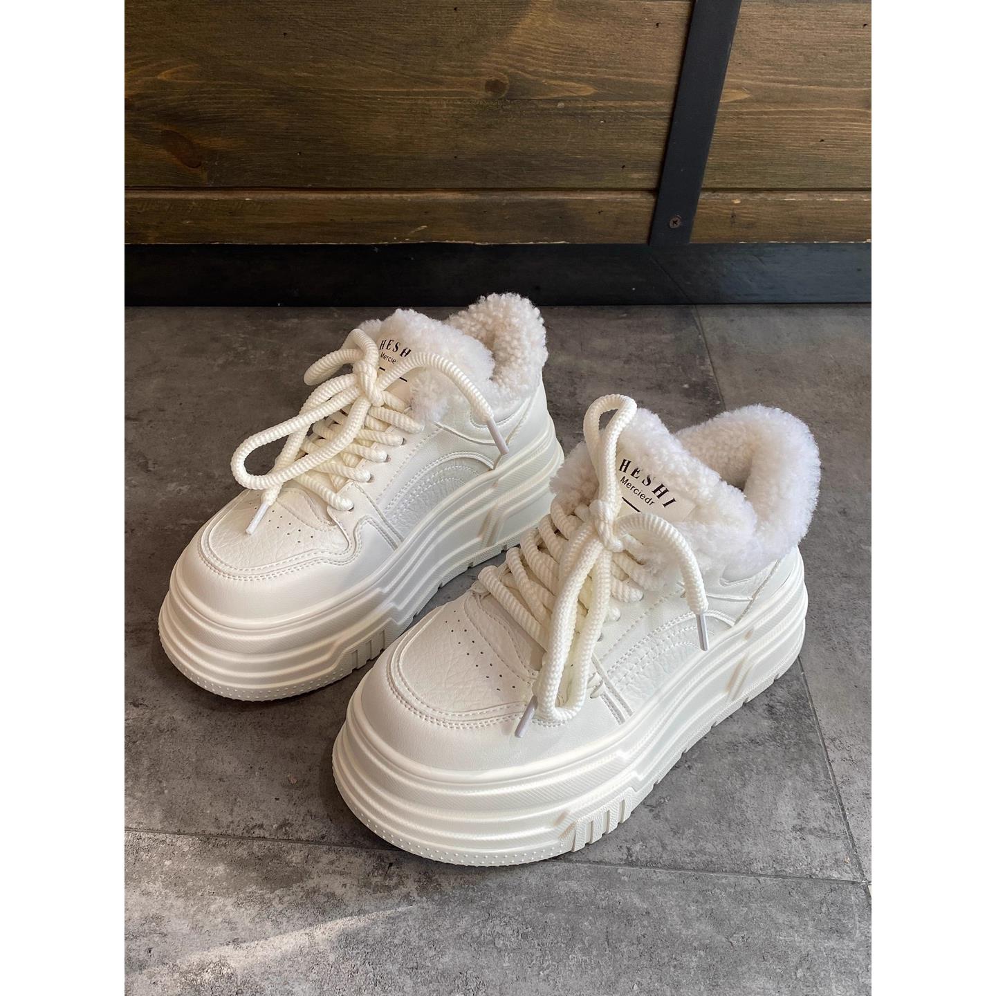 欧货面包鞋毛绒口松糕厚底小白鞋女冬季加绒保暖休闲板鞋棉鞋