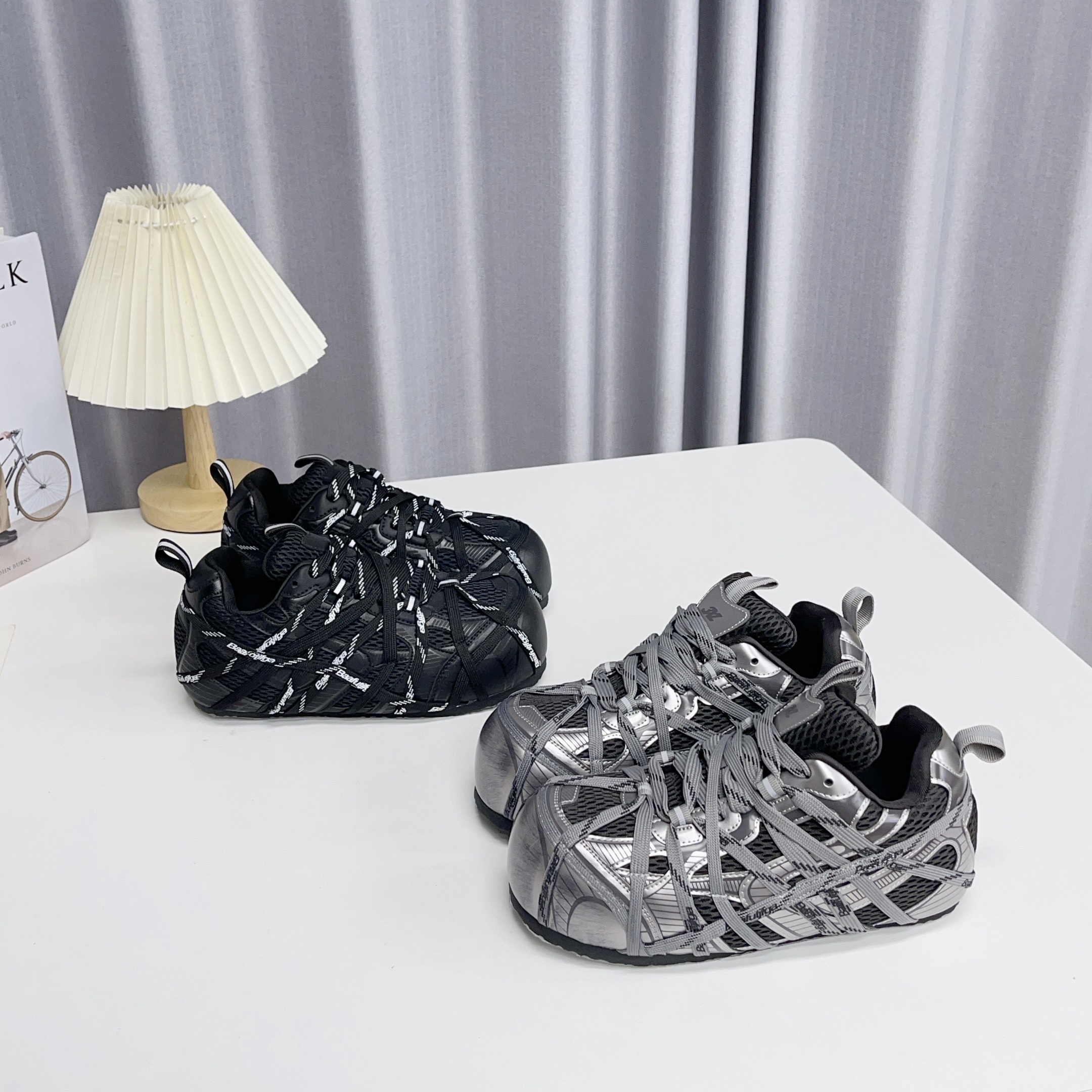 绑带厚底老爹鞋女2025秋冬新款