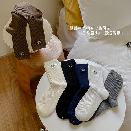 GOODFA时尚保暖女士棉中筒袜