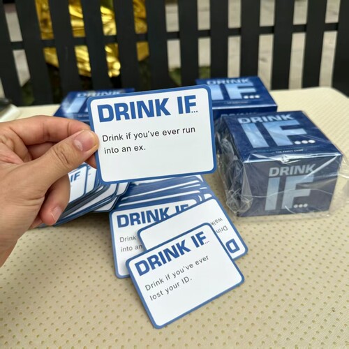 英文版DrinkIFDrinkingGame桌