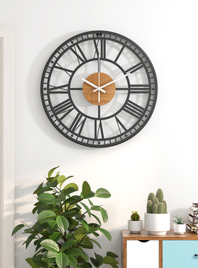 北欧简约铁艺挂钟客厅卧室大号罗马数字木质表盘静音时钟