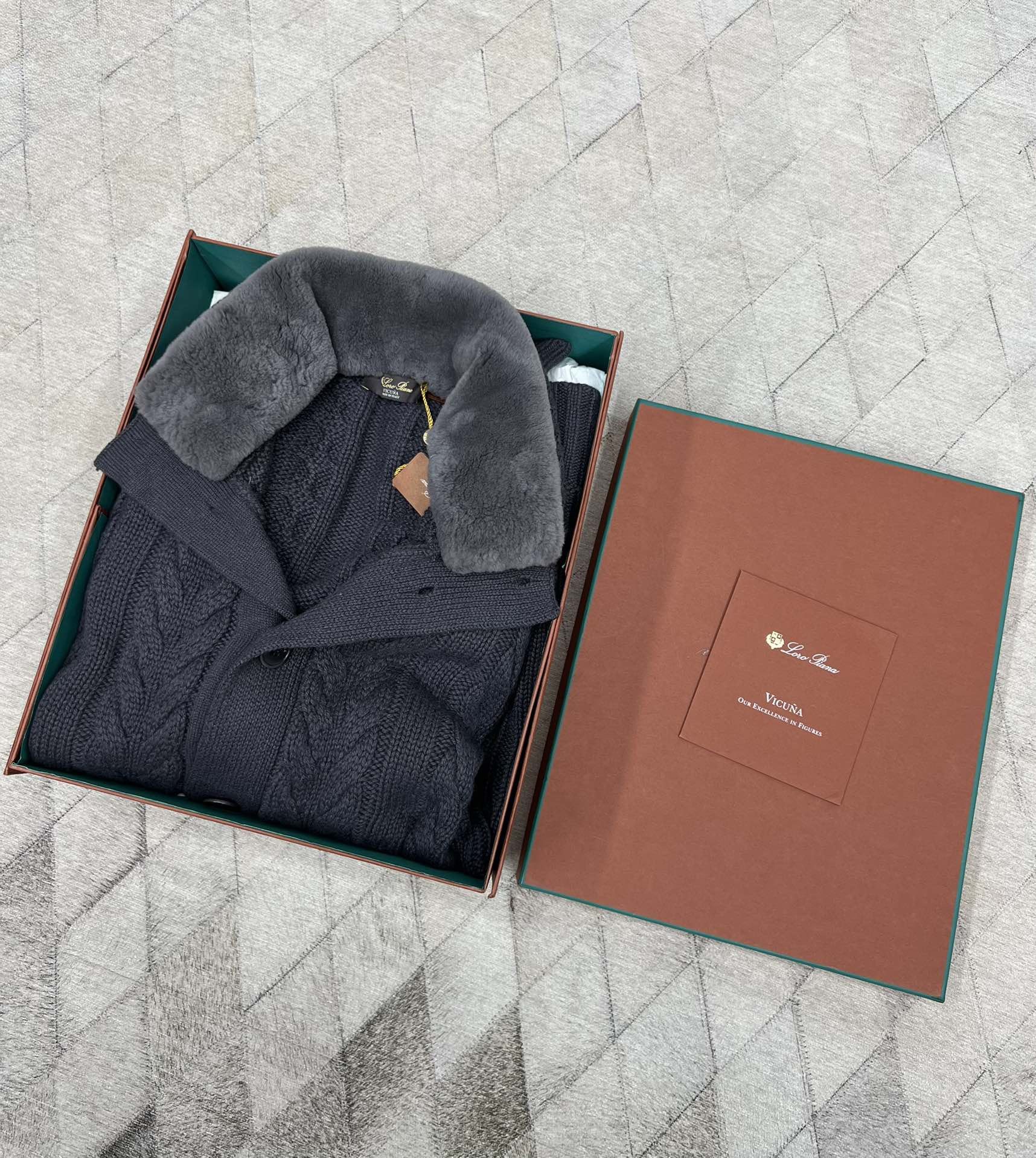 Loro Piana Vicuna 骆马毛 针织飞行员夹克 外壳100%骆马