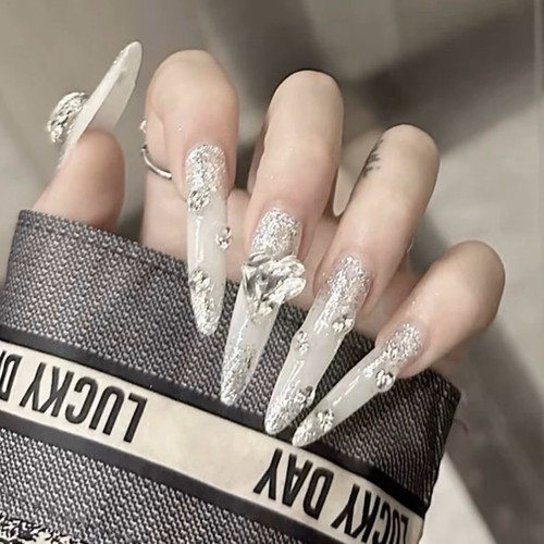 纯手工穿戴甲奶白爆闪美甲气质法式渐变显白高级轻奢闪钻超长细狗