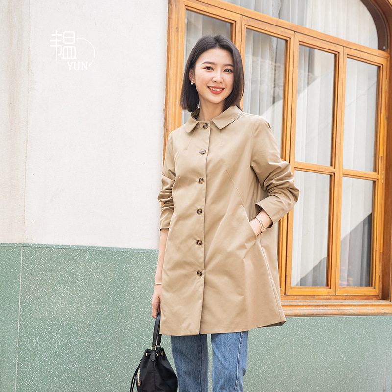 YUN韫春秋外套女2026新款翻领有内衬气质小个子风衣中长款大衣