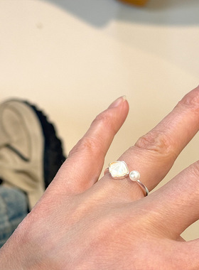 s925纯银贝母珍珠戒指女银杏轻奢精致气质开口食指指环百搭款戒子