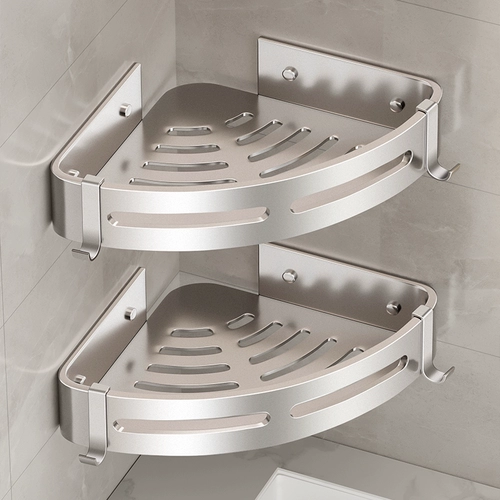 Угол ванной комнаты в ванной комнате не может ударить туалет, полки, туалет до угла туалета