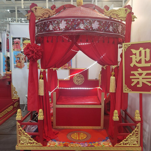 胡蝶花轿圆顶凤撵金箔步撵可拆卸