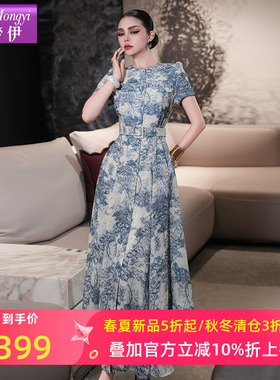 菲梦伊蓝色印花连衣裙女短袖夏季法式优雅高贵轻奢收腰气质长裙子