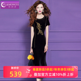 菲梦伊黑色金丝绒绣花时尚套装女夏季复古轻熟修身短袖T恤半身裙
