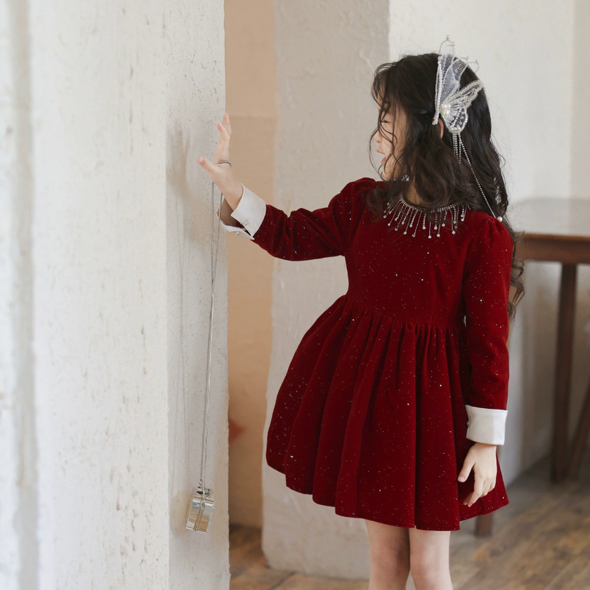 女童红色丝绒连衣裙2025新款