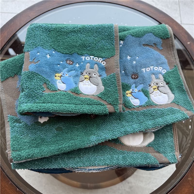出口日本原单夜光卡通可爱刺绣宫崎骏纯棉柔软全棉大方巾毛巾浴巾