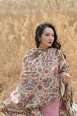 那家楠手工羊绒披肩围巾