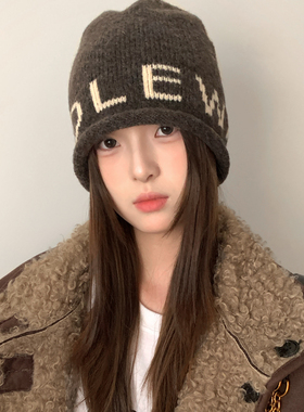 韩版小众卷边字母针织冷帽女秋冬大头围堆堆帽个性显脸小毛线帽子