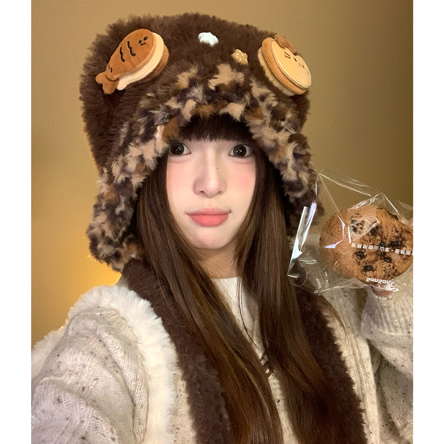 可爱小鱼猫咪毛绒雷锋帽女冬季