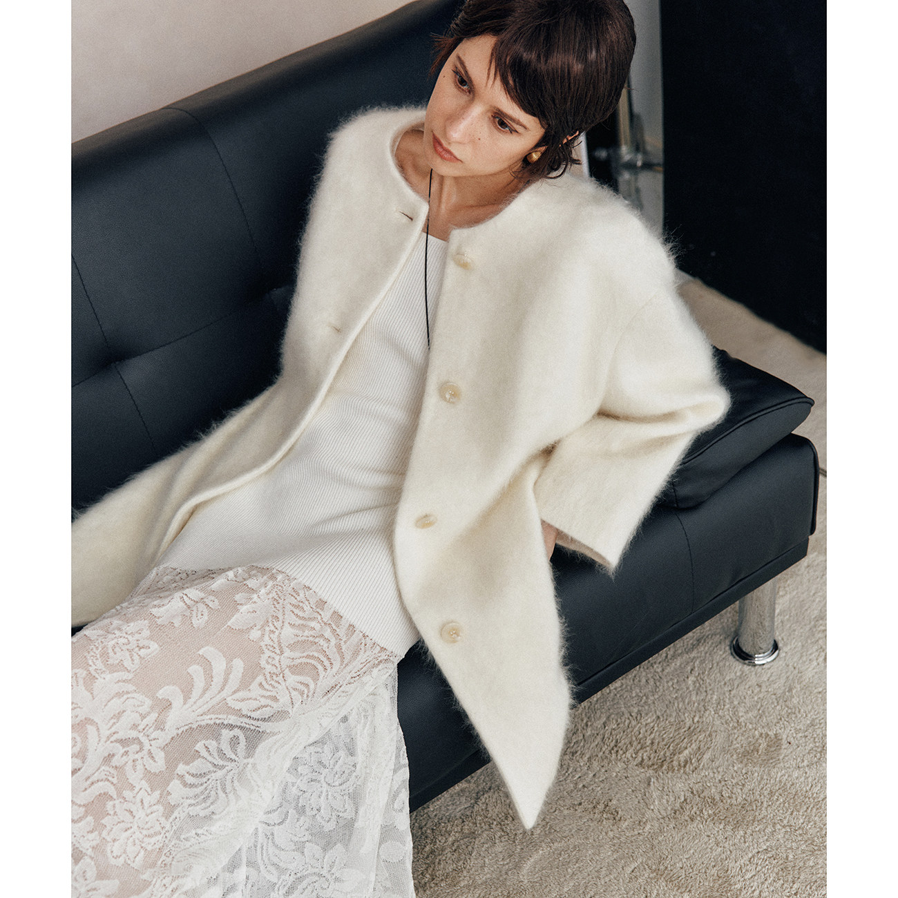 重工拉毛圆领中长款毛呢大衣