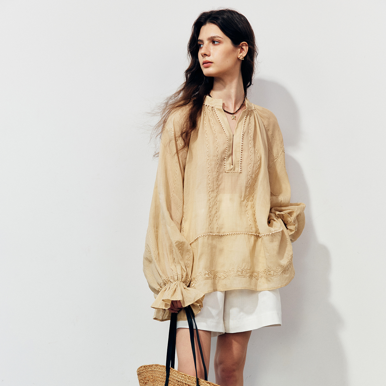 纯苎麻小众重工刺绣防晒衬衫