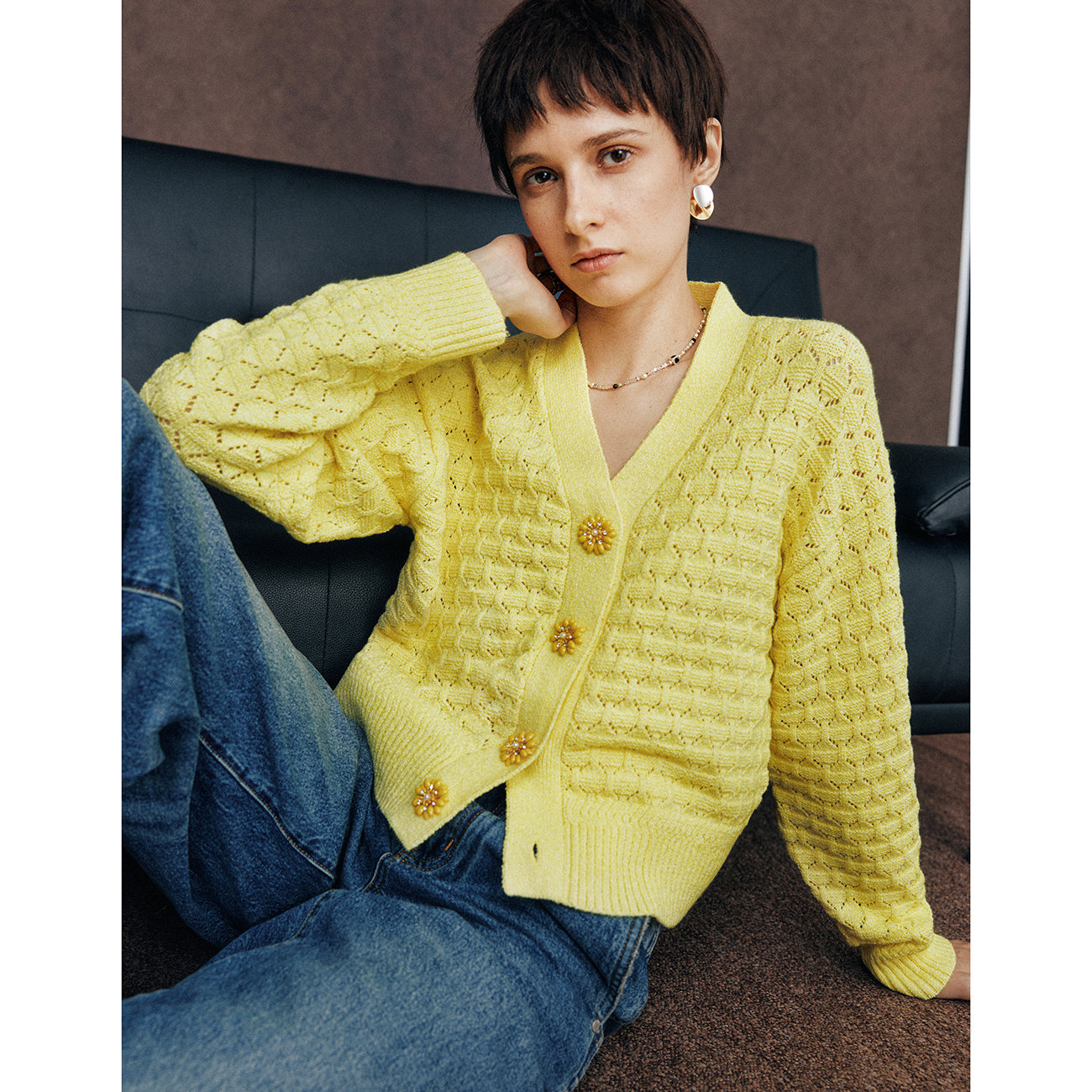 小雏菊纽扣长袖针织开衫外套