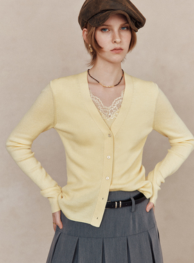 【60支新澳纱线】假两件设计 蕾丝拼接V领坑条显瘦套头针织衫上衣