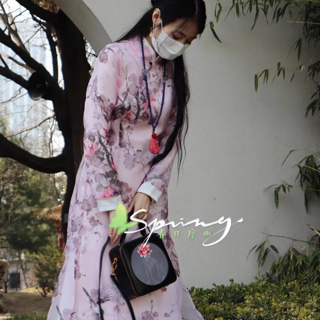 真丝欧根水墨印花改良旗袍