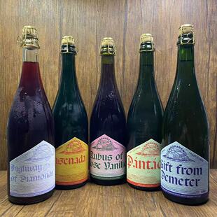 大头精酿 美奇乐秘境之高速路上的明珠 蟠桃盛宴混酿野菌艾尔啤酒