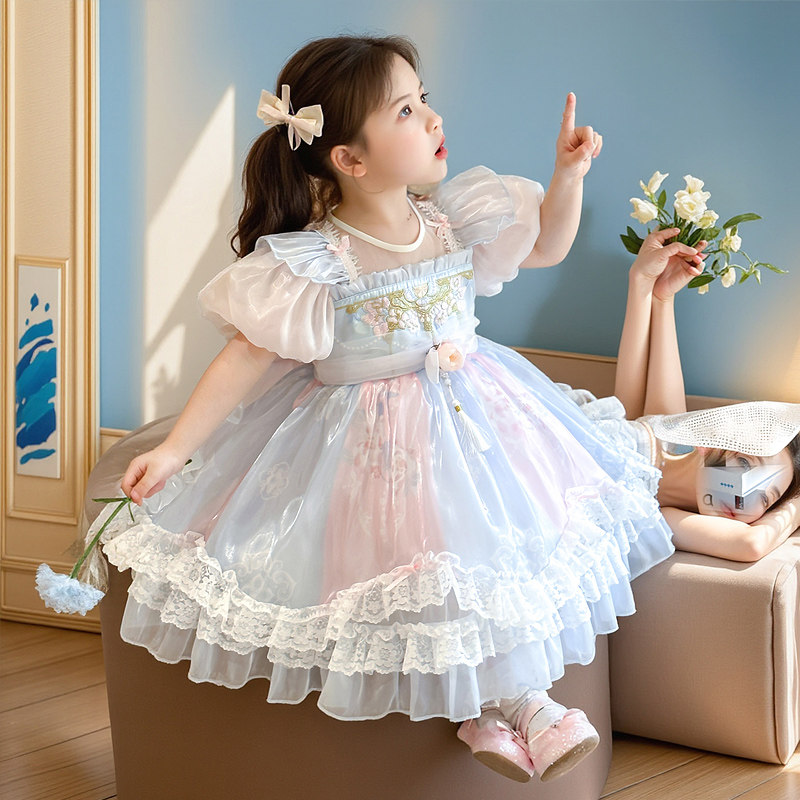 女童洛丽塔泡泡袖立体花瓣连衣裙2026小童夏季甜美超仙公主蛋糕裙