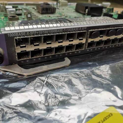 H3C 10500 LSU1GP24TXSE0 LSUM1GP24TXSE0 16SFP+8GbE+2*10G XFP
