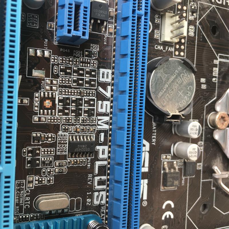Asus/华硕 B75M-PLUS 1155针 四条内存插槽 集显SATA3.0 B75主板
