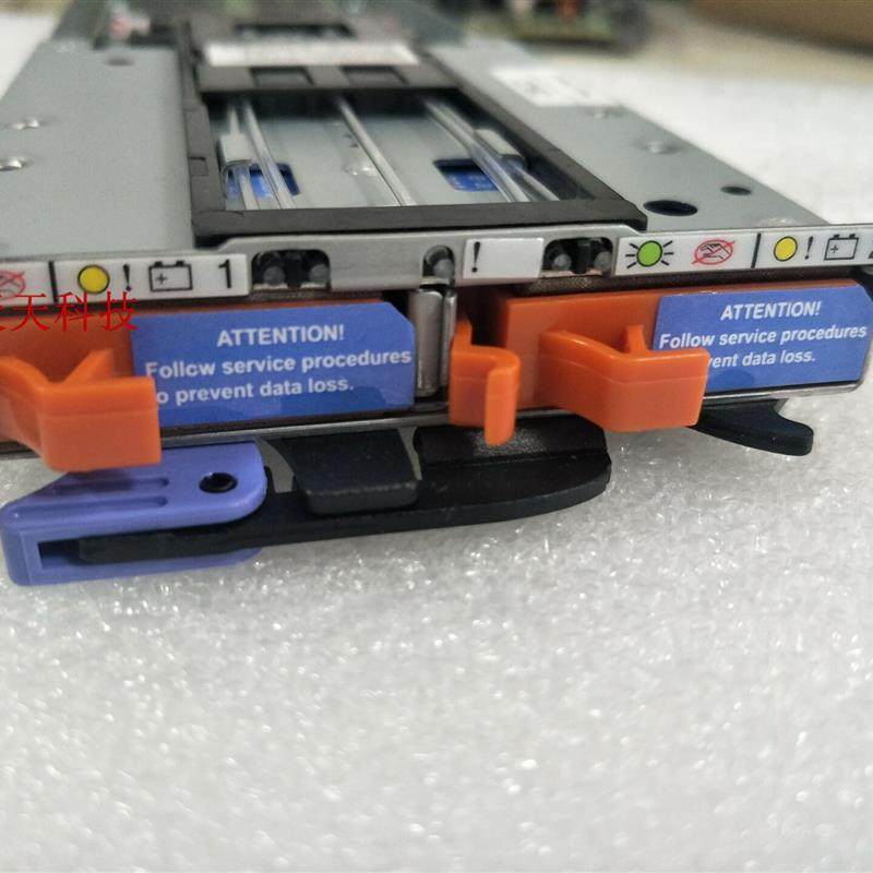 IBM 5662 74Y6441 00E5681 175 MB cache RAID P770 P780 raid卡