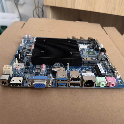 ITX-N2830TE-6CD8 N2830一体机收银机广告机工控主6COM LVDS