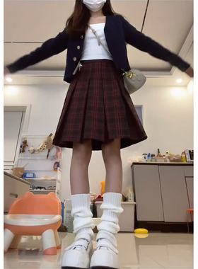 美式伯克利半裙女秋季大码胖mm巨显瘦裙子a字红色格子百褶半身裙