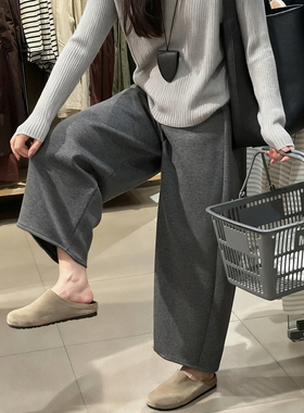 小个子灰色运动弯刀糯米加绒裤子大码女装秋冬卫裤今年流行梧桐裤