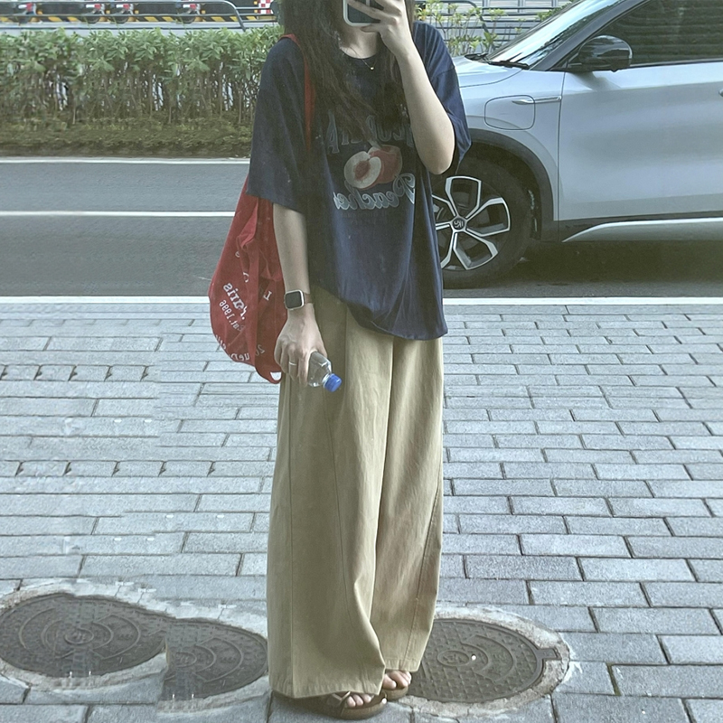韩系穿搭深卡其色早秋阔腿裤子大码新款今年流行爆款直筒休闲长裤